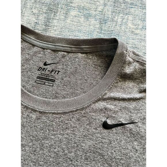 Nike Heathered Gray Dri Fit Short Sleeve Athletic Tee Medium - Picture 3 of 6